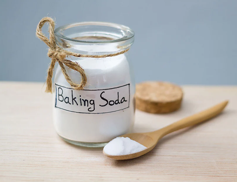 baking soda to remove coffee from clothes
