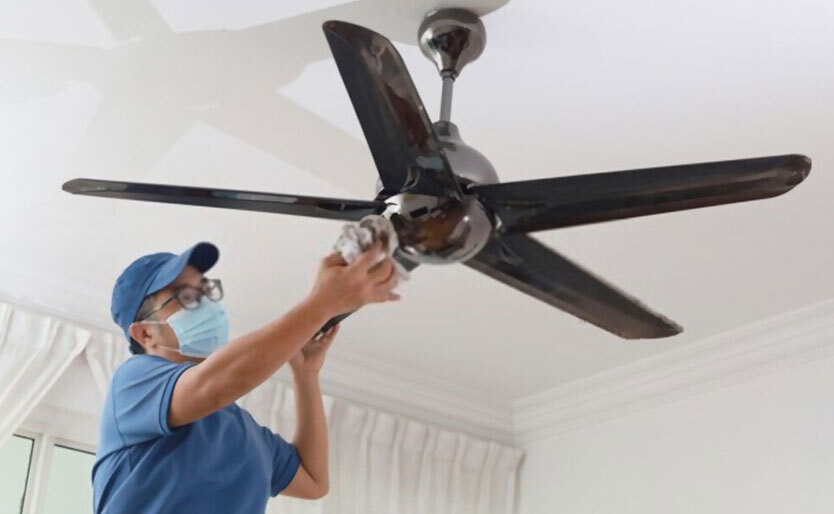 how to clean dust off a ceiling fan